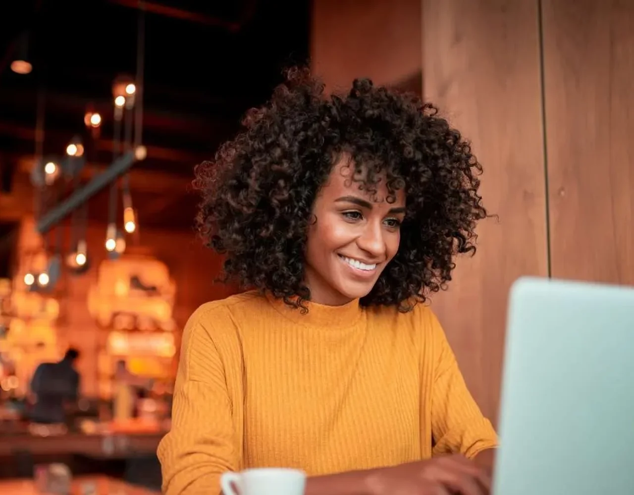 South African ESL teacher giving an online English lesson to a Polish student